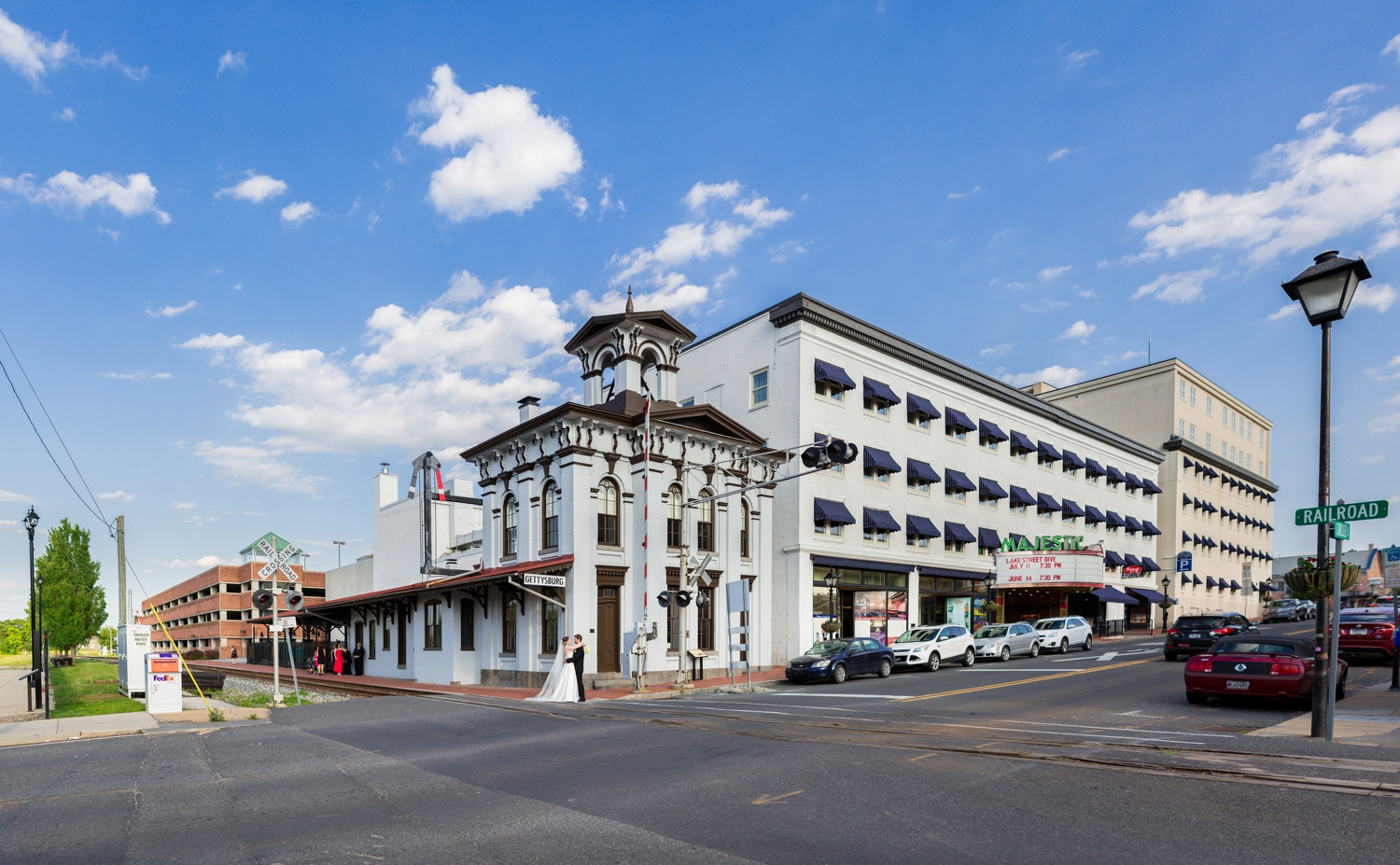 gettysburg-wedding-photography-train-station-museum-and-vistors-center-wedding-photography-gettysburg-museum-and-visitor-center